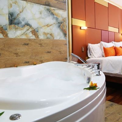 Suite Hotel Ayenda Montreal Miraflores Promo Code
