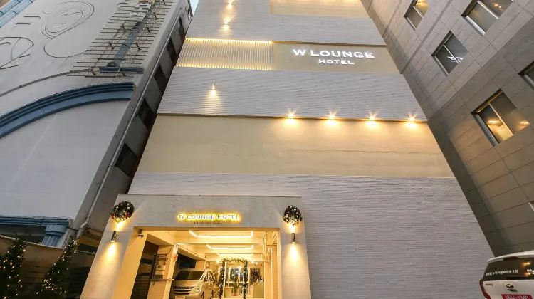 W Lounge Hotel 外観