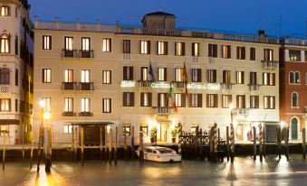 Hotel Carlton On The Grand Canal - Housity