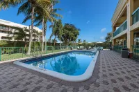 Boca by the Sea