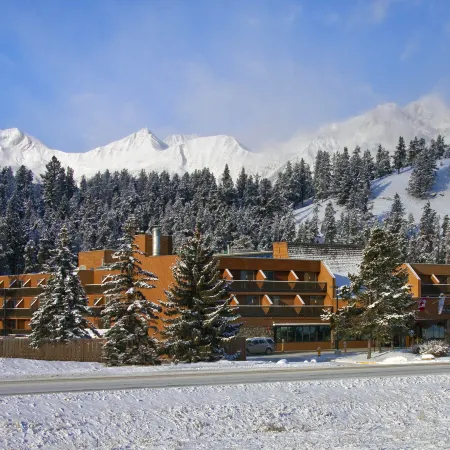Forest Park Hotel