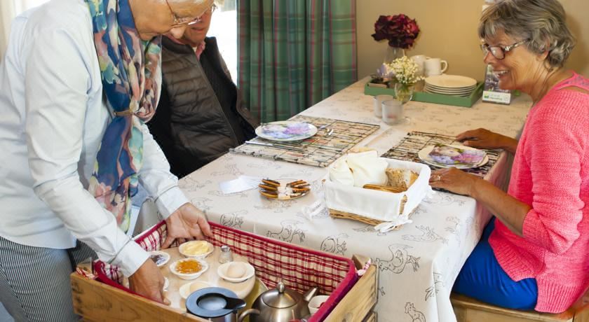 带浴室的双床房