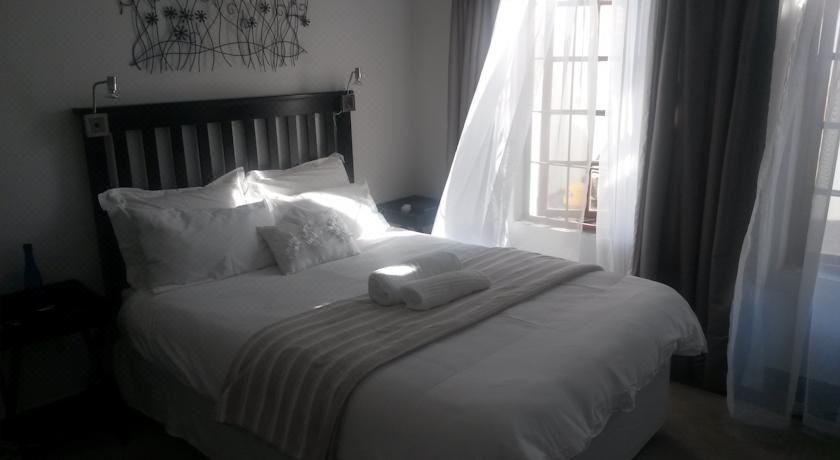 双人房（带独立浴室）