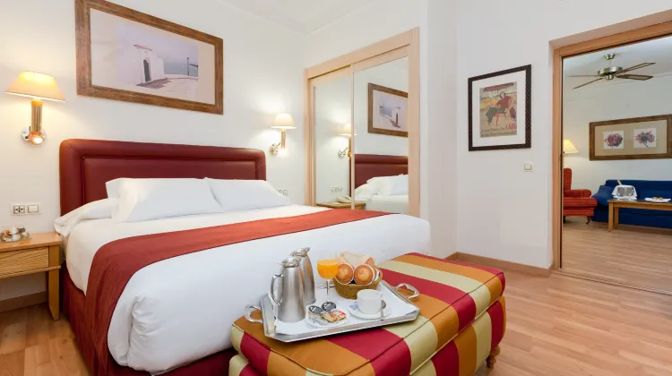 Senator Cádiz Spa Hotel Room