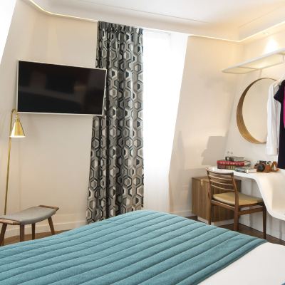Eiffel Deluxe Room Hôtel Eiffel Turenne Promo Code