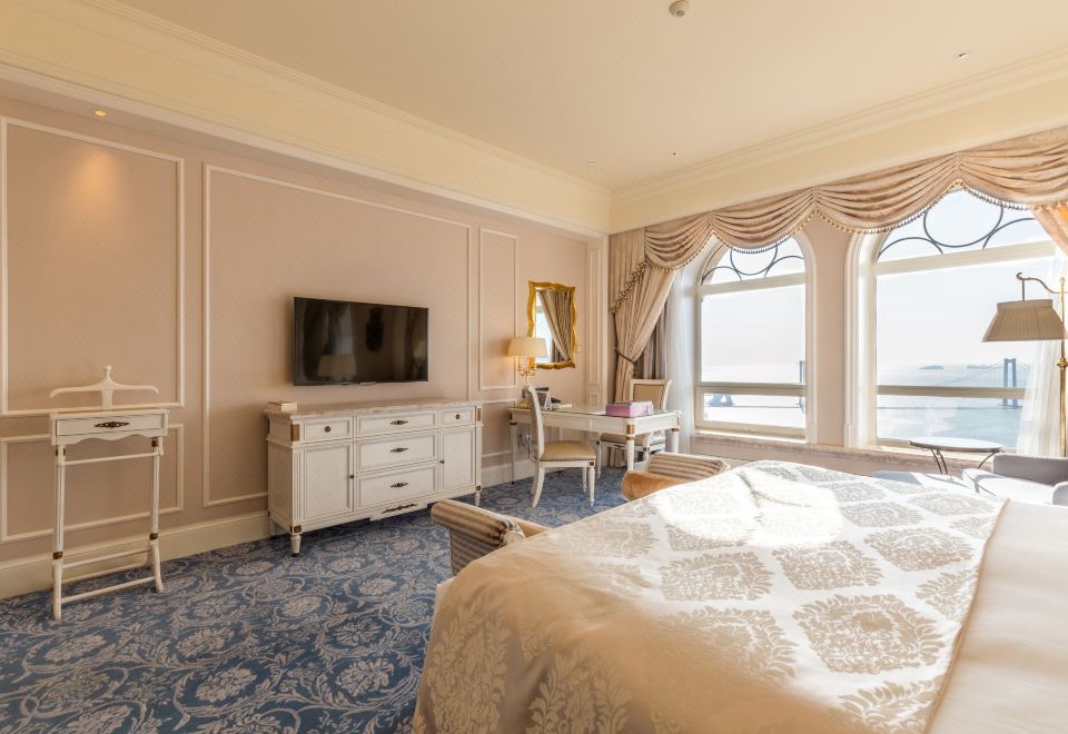 the Castle Hotel, A Luxury Collection HotelPremier Room - Sea-View (King Bed)
