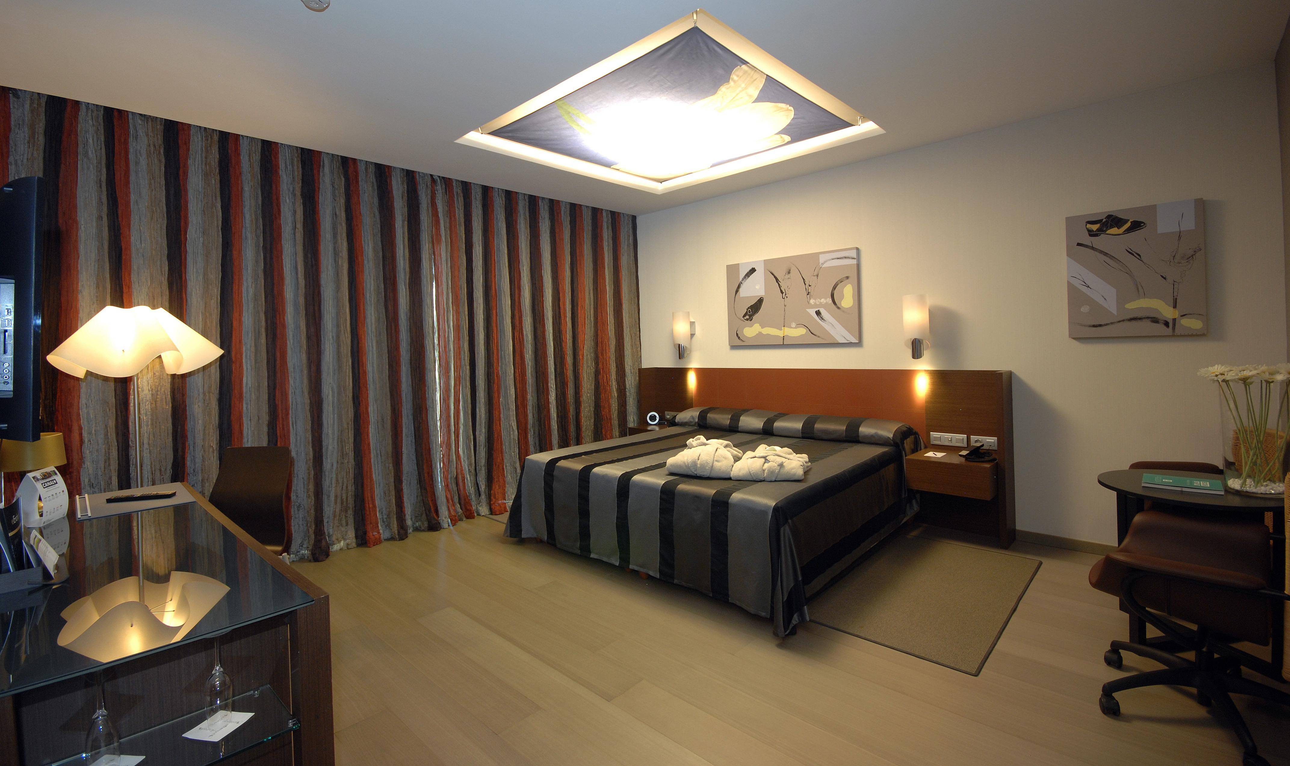 Sercotel El Encin Golf精致套房