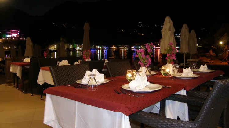 Turunc Resort Hotel Dining/Restaurant