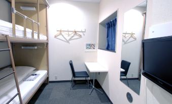 Sakura Hotel Jimbocho - Housity
