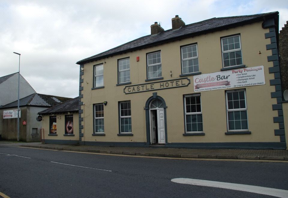 Castle Inn - Housity