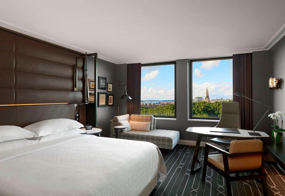 Sheraton Grand Sydney Hyde ParkKing Room With Hyde Park View