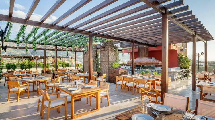 Grand Pasha Hotel & Spa Kyrenia Dining/Restaurant