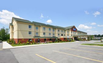 Comfort Inn and Suites Adj to Akwesasne Mohawk Casino