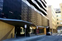 Aura on Flinders Serviced Apartments