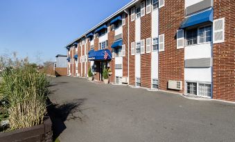 Rodeway Inn Boston Logan Airport