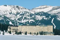 Fairmont Château Lake Louise Hotels in 