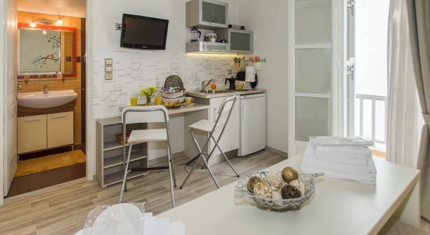 Orama Milos Double Room with Terrace