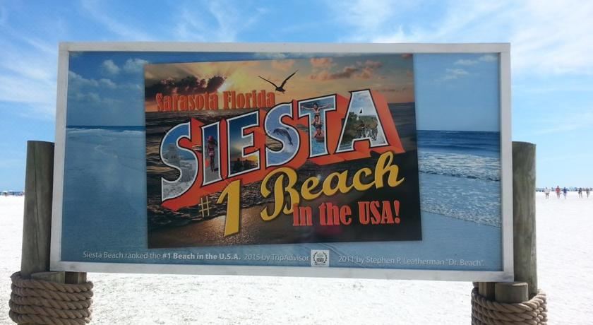 2Br/2BA Condo Sienna Park Apartment - Ground Floor