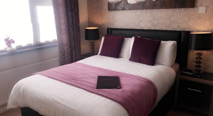 Robin Hill Bed and Breakfast Double Room with Private Bathroom