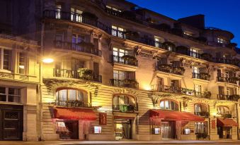 Maison Astor Paris, Curio Collection by Hilton