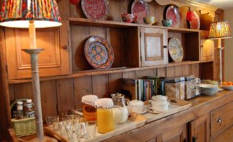 The Old Forge Bed & Breakfast - Housity