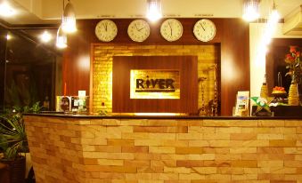 River Resort & Spa