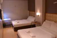 Robertson Hotel Hôtels à : 