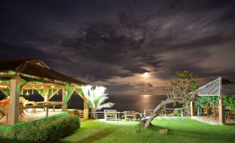 The Sea Cliff Hotel Resort & Spa