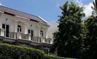 3 Bedrooms Central Bangkok - Perfect Home