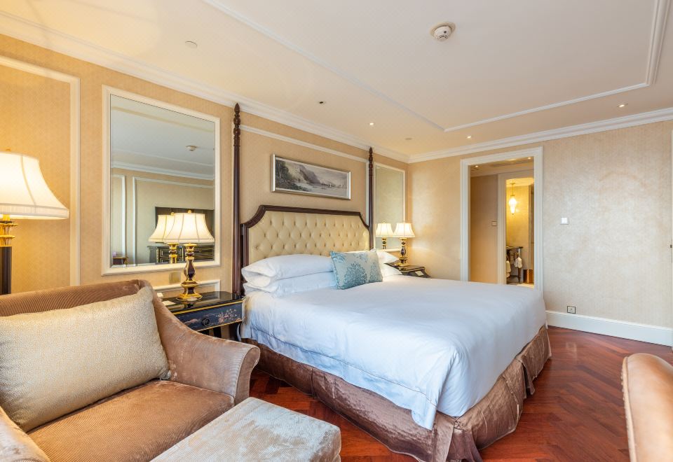 the Castle Hotel, A Luxury Collection HotelPremier Sea-View Three-Bedroom Duplex Apartment Suite 190