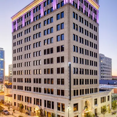Watermark Baton Rouge, Autograph Collection Hotels near Three Roll Estate