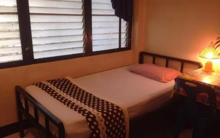 ห้องพักเดี่ยวมาตรฐานพร้อมพัดลม