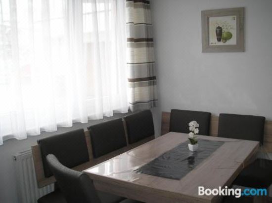 两卧室公寓 - 带露台