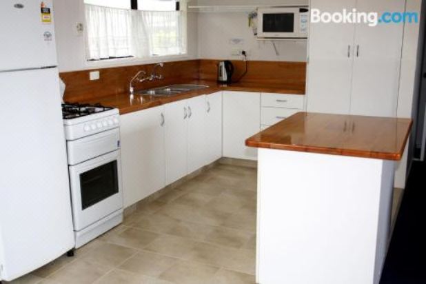 Bucks Point - Norfolk Island Holiday Homes Four-Bedroom House