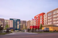 Courtyard Calgary South