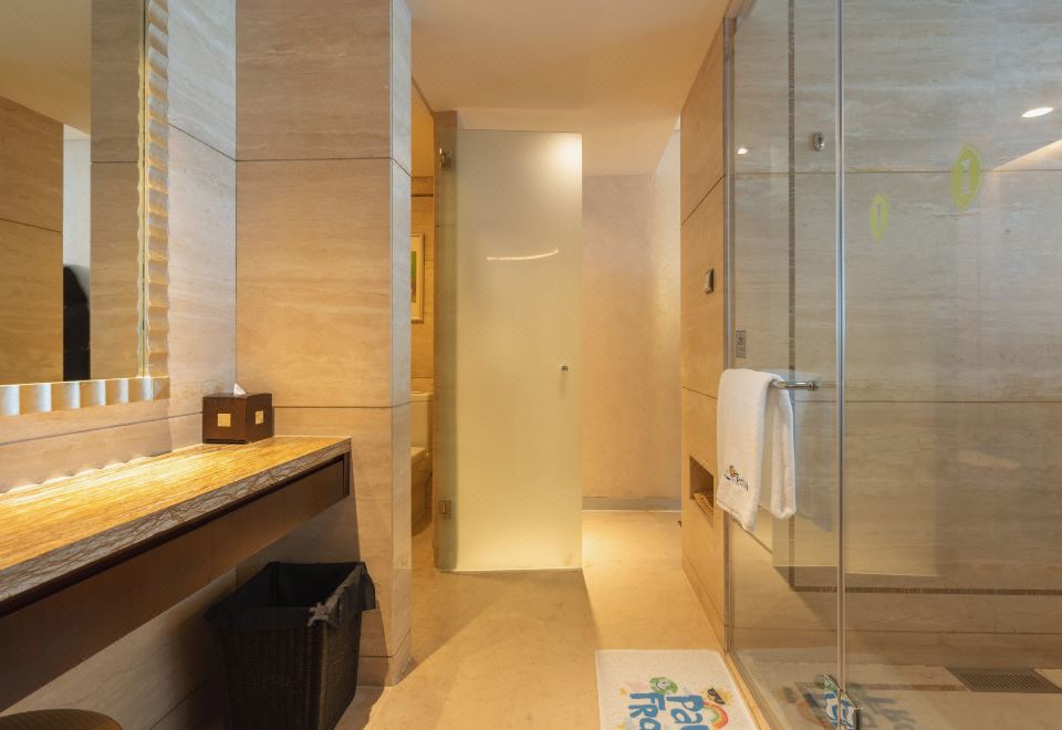 大嘴猴主題豪華江景房