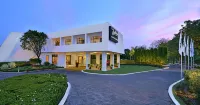 Radisson Jass Khajuraho Отели в г. 