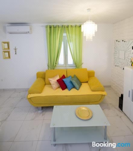 一卧室公寓（带阳台）