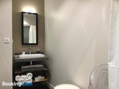 豪华特大床一室房