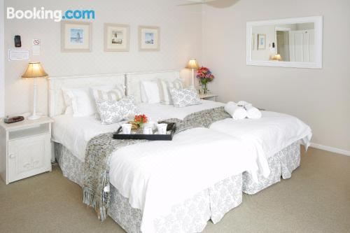 泳池景奢华特大床间或双床间