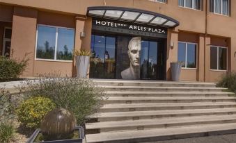 Hotel Arles Plaza