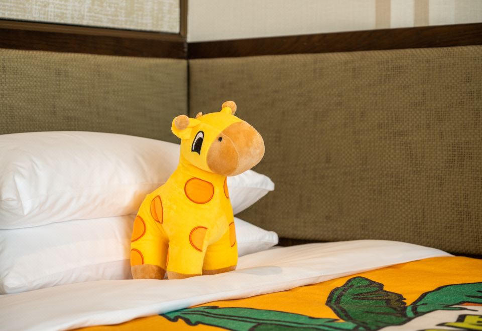 Grand Hyatt XianB.Duck Theme Family Deluxe Twin Room