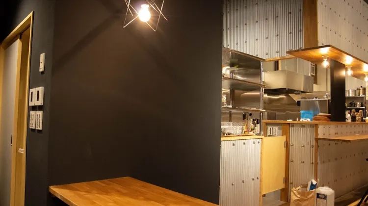 インセクト 施設