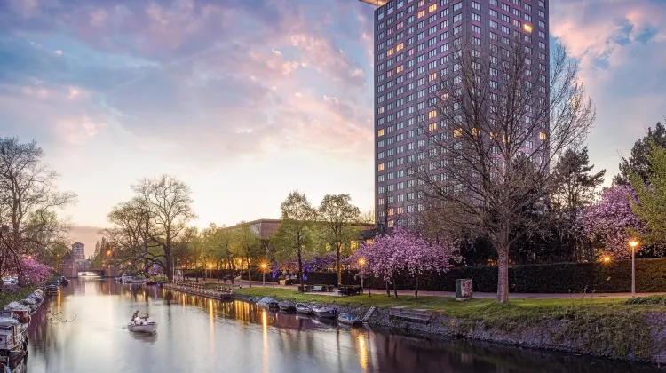 Hotel Okura Amsterdam – the Leading Hotels of the World Exterior