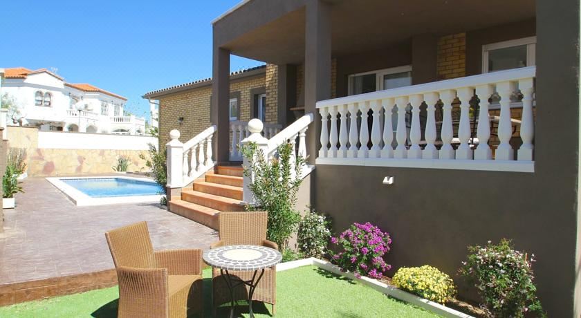 别墅（带独立泳池）