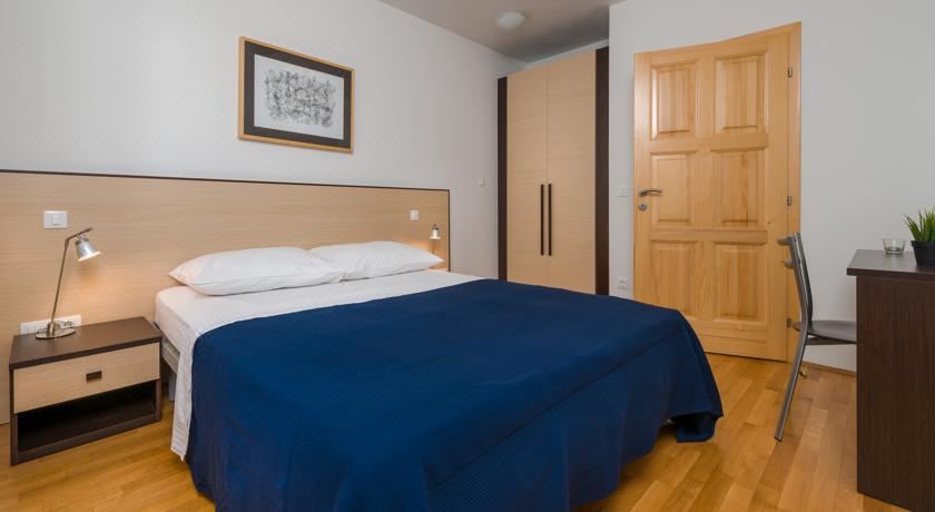 一卧室公寓 - 带露台