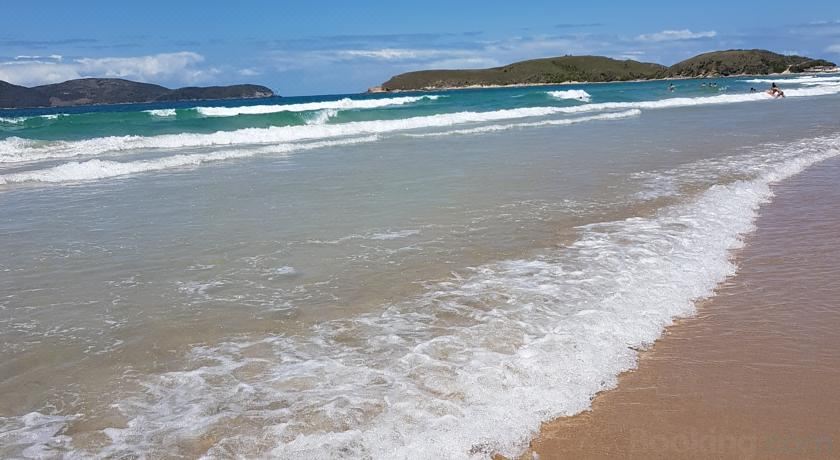 两卧室联排别墅