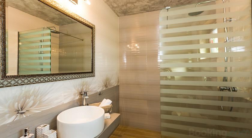 别墅（带独立泳池）