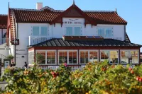 Ruths Hotel Hotels in 
