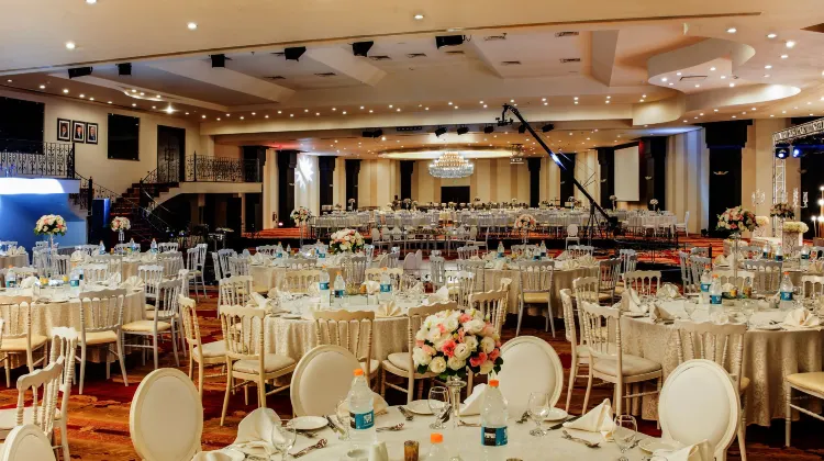 Landmark Amman Hotel & Conference Center Dining/Restaurant